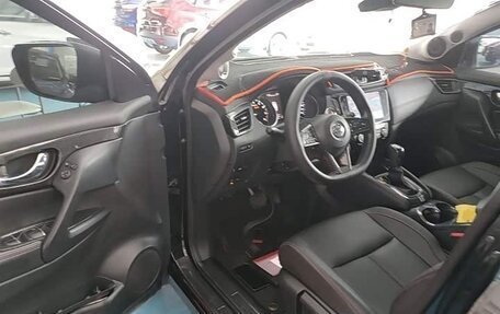Nissan Qashqai, 2023 год, 1 600 000 рублей, 13 фотография