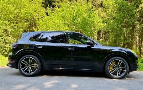 Porsche Cayenne III, 2021 год, 18 500 000 рублей, 3 фотография