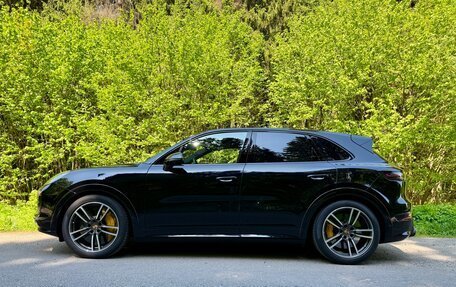 Porsche Cayenne III, 2021 год, 18 500 000 рублей, 4 фотография