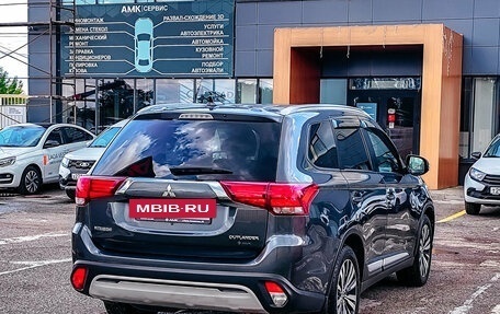 Mitsubishi Outlander III рестайлинг 3, 2020 год, 2 281 081 рублей, 7 фотография