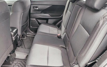 Mitsubishi Outlander III рестайлинг 3, 2020 год, 2 281 081 рублей, 15 фотография