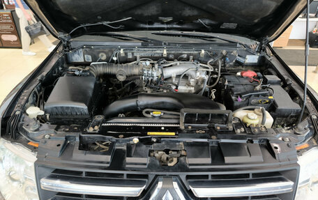 Mitsubishi Pajero IV, 2011 год, 1 650 000 рублей, 11 фотография