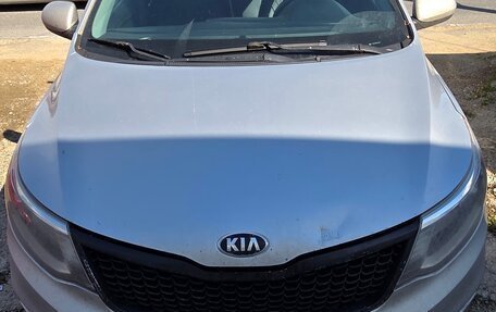 KIA Rio III рестайлинг, 2015 год, 650 000 рублей, 2 фотография