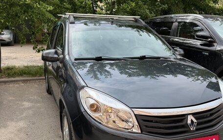 Renault Sandero I, 2010 год, 450 000 рублей, 2 фотография