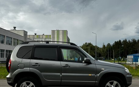 Chevrolet Niva I рестайлинг, 2014 год, 599 000 рублей, 5 фотография