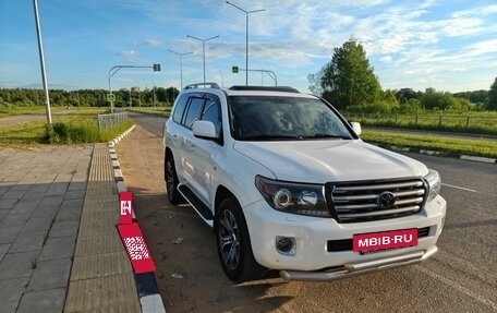 Toyota Land Cruiser 200, 2011 год, 3 300 000 рублей, 4 фотография