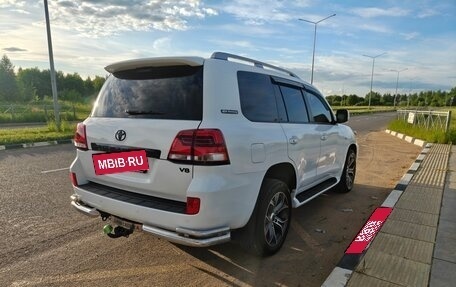 Toyota Land Cruiser 200, 2011 год, 3 300 000 рублей, 6 фотография