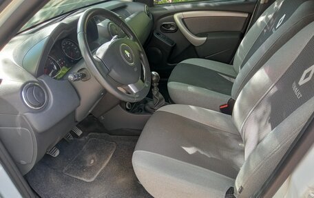 Renault Duster I рестайлинг, 2014 год, 1 090 000 рублей, 8 фотография