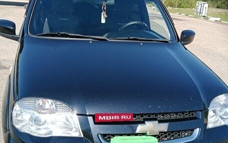 Chevrolet Niva I рестайлинг, 2014 год, 600 000 рублей, 21 фотография