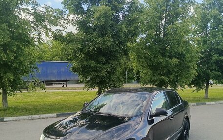 Skoda Superb III рестайлинг, 2011 год, 930 000 рублей, 1 фотография