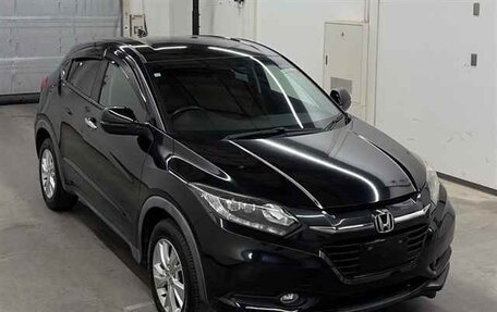 Honda Vezel, 2015 год, 1 350 000 рублей, 1 фотография