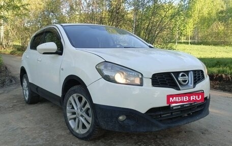 Nissan Qashqai, 2012 год, 880 000 рублей, 2 фотография