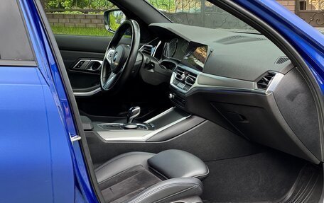 BMW 3 серия, 2021 год, 4 500 000 рублей, 33 фотография