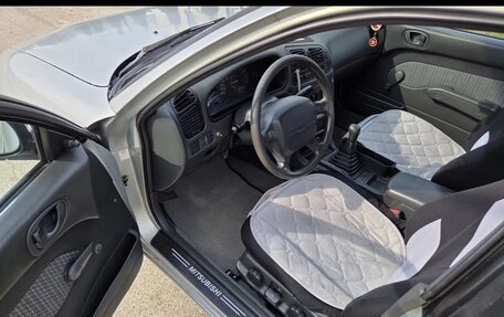 Mitsubishi Galant VIII, 1995 год, 160 000 рублей, 5 фотография
