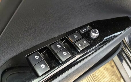 Toyota Camry, 2019 год, 2 680 000 рублей, 23 фотография