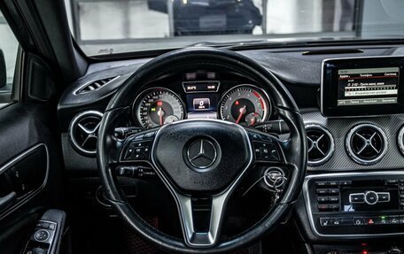 Mercedes-Benz GLA, 2015 год, 2 100 000 рублей, 14 фотография