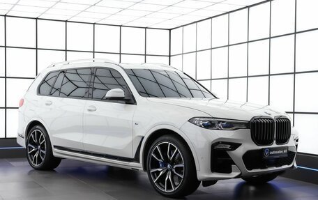 BMW X7, 2022 год, 9 790 000 рублей, 3 фотография