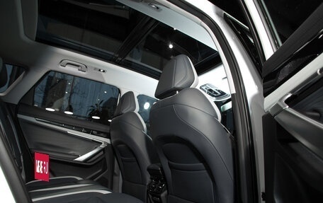 Geely Atlas, 2025 год, 3 760 990 рублей, 16 фотография