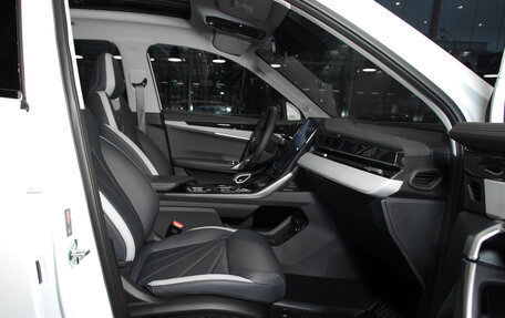 Geely Atlas, 2025 год, 3 760 990 рублей, 21 фотография