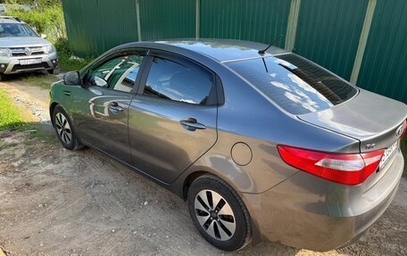 KIA Rio III рестайлинг, 2014 год, 950 000 рублей, 2 фотография