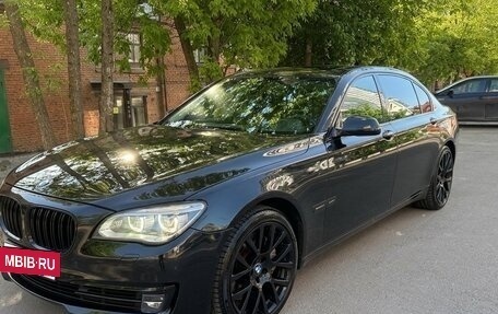 BMW 7 серия, 2009 год, 1 200 000 рублей, 2 фотография
