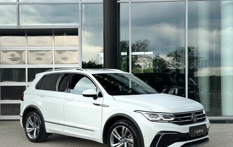 Volkswagen Tiguan II, 2021 год, 4 235 000 рублей, 5 фотография