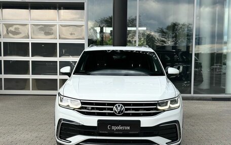 Volkswagen Tiguan II, 2021 год, 4 235 000 рублей, 6 фотография