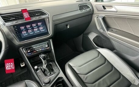 Volkswagen Tiguan II, 2021 год, 4 235 000 рублей, 16 фотография