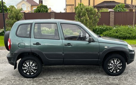 Chevrolet Niva I рестайлинг, 2011 год, 445 000 рублей, 12 фотография