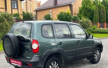 Chevrolet Niva I рестайлинг, 2011 год, 445 000 рублей, 10 фотография