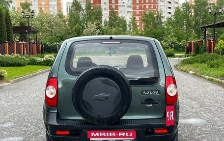 Chevrolet Niva I рестайлинг, 2011 год, 445 000 рублей, 9 фотография