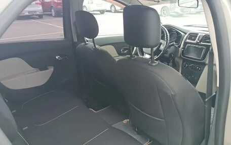 Renault Logan II, 2014 год, 535 000 рублей, 13 фотография