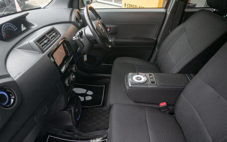Toyota bB II рестайлинг, 2011 год, 725 000 рублей, 18 фотография