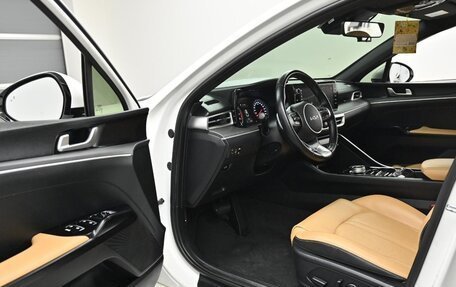 KIA K5, 2022 год, 2 200 000 рублей, 5 фотография