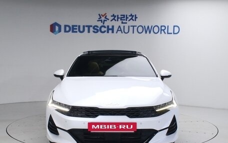KIA K5, 2022 год, 2 200 000 рублей, 2 фотография