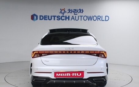 KIA K5, 2022 год, 2 200 000 рублей, 3 фотография