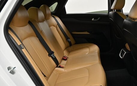 KIA K5, 2022 год, 2 200 000 рублей, 13 фотография