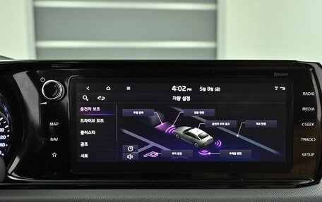 KIA K5, 2022 год, 2 200 000 рублей, 15 фотография