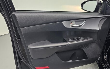 KIA K3, 2022 год, 1 570 000 рублей, 10 фотография