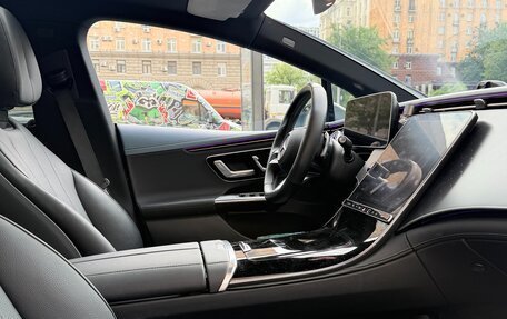 Mercedes-Benz EQE, 2022 год, 7 350 000 рублей, 6 фотография