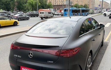 Mercedes-Benz EQE, 2022 год, 7 350 000 рублей, 3 фотография