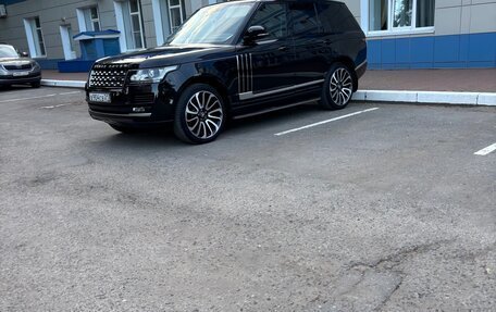 Land Rover Range Rover IV рестайлинг, 2017 год, 5 500 000 рублей, 2 фотография