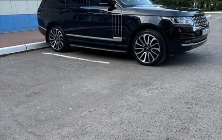 Land Rover Range Rover IV рестайлинг, 2017 год, 5 500 000 рублей, 3 фотография