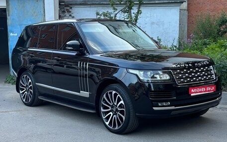 Land Rover Range Rover IV рестайлинг, 2017 год, 5 500 000 рублей, 25 фотография