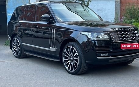 Land Rover Range Rover IV рестайлинг, 2017 год, 5 500 000 рублей, 26 фотография