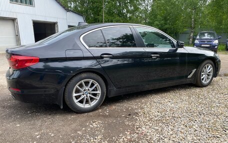 BMW 5 серия, 2017 год, 2 000 000 рублей, 4 фотография