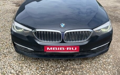 BMW 5 серия, 2017 год, 2 000 000 рублей, 3 фотография