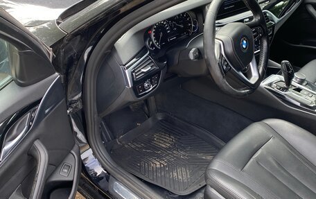 BMW 5 серия, 2017 год, 2 000 000 рублей, 8 фотография