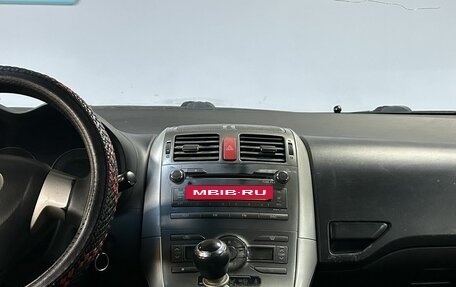 Toyota Auris II, 2009 год, 612 000 рублей, 19 фотография