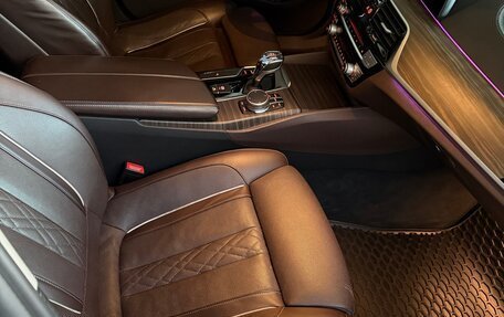 BMW 5 серия, 2019 год, 3 200 000 рублей, 10 фотография